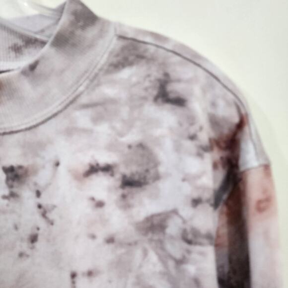 Harmony and Balance tie dye long sleeve sweatshirt woman's size small - Picture 7 of 7